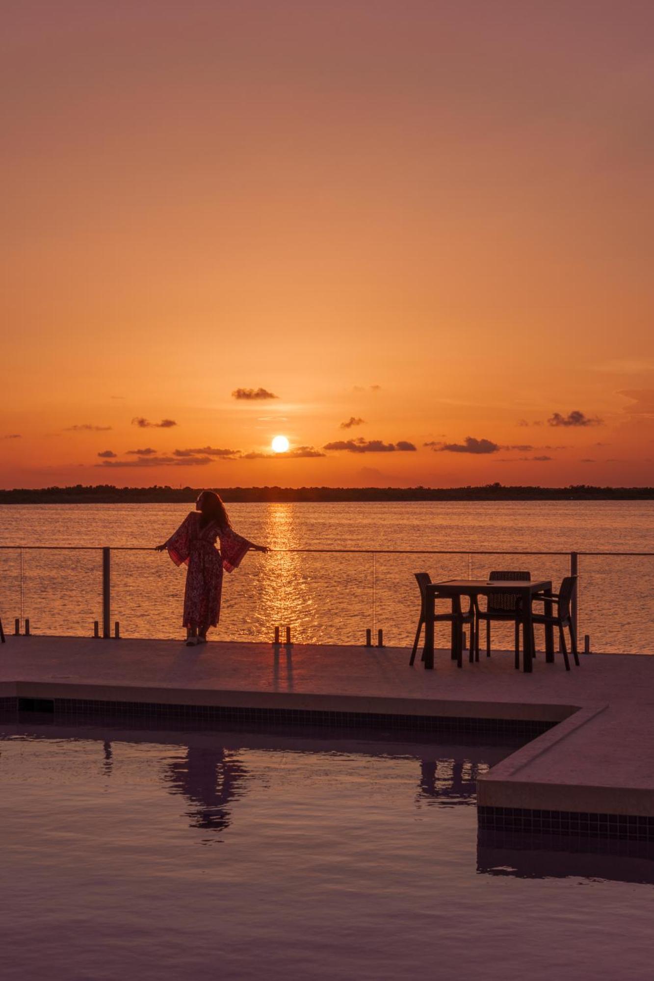 Sunset Caribe Belize Hotell San Pedro  Eksteriør bilde